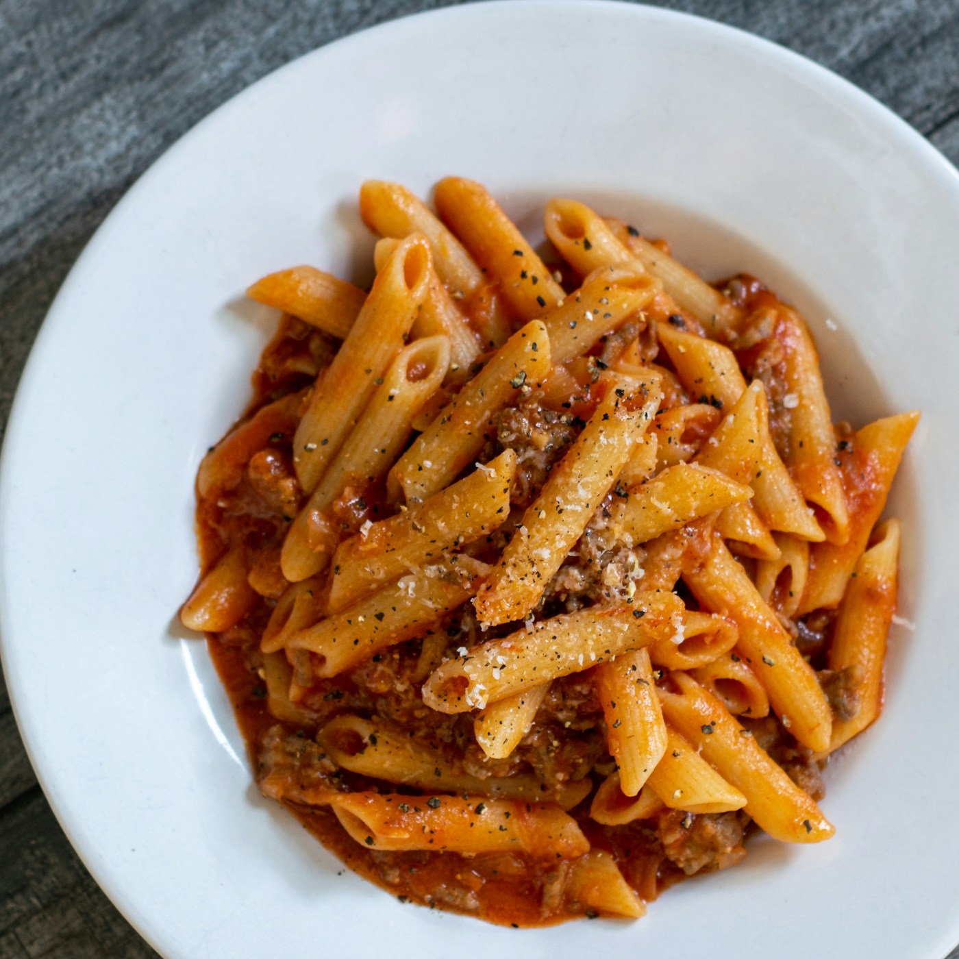 Tagliatelle al ragù blanc de veau, persillade